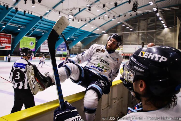 Clermont-Ferrand 3 - 8 Tours 