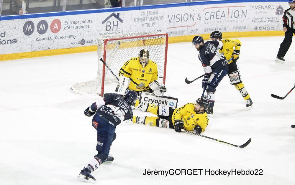 Angers  3 - 4 Rouen