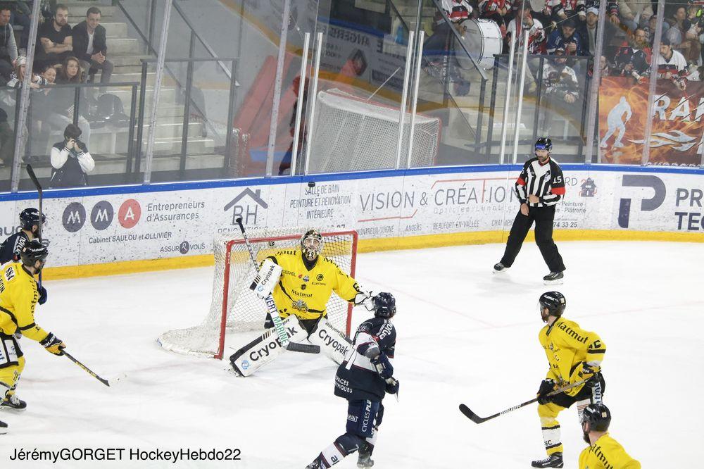 Angers  3 - 4 Rouen
