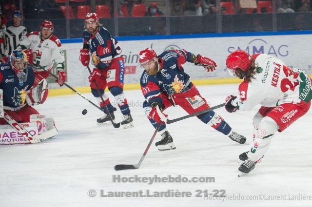 Photo hockey match Grenoble  - Cergy-Pontoise le 29/03/2022