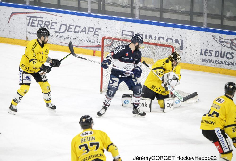 Angers  7 - 1 Rouen