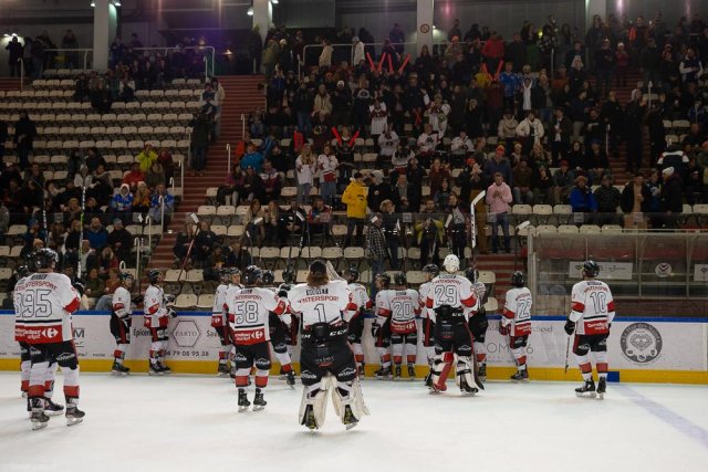 Photo hockey match Courchevel-Méribel-Pralognan - Morzine-Avoriaz le 02/04/2022