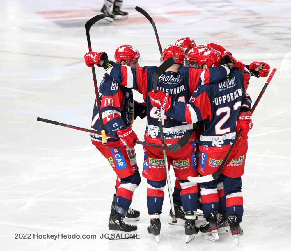 Grenoble  5 - 2 Angers 