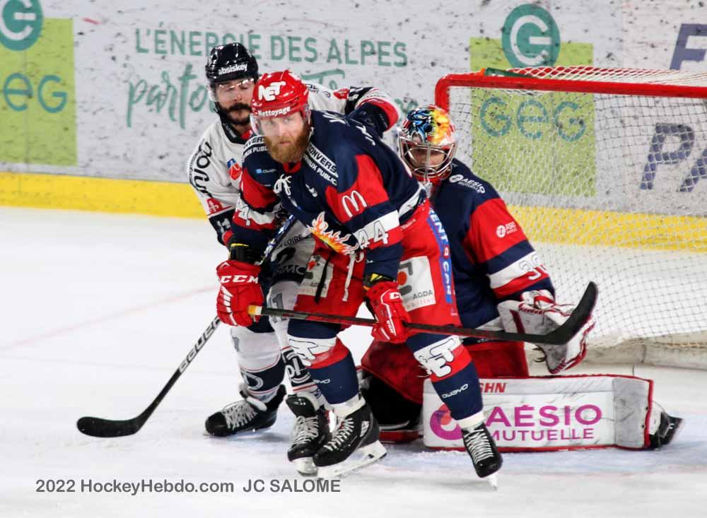 Grenoble  5 - 2 Angers 