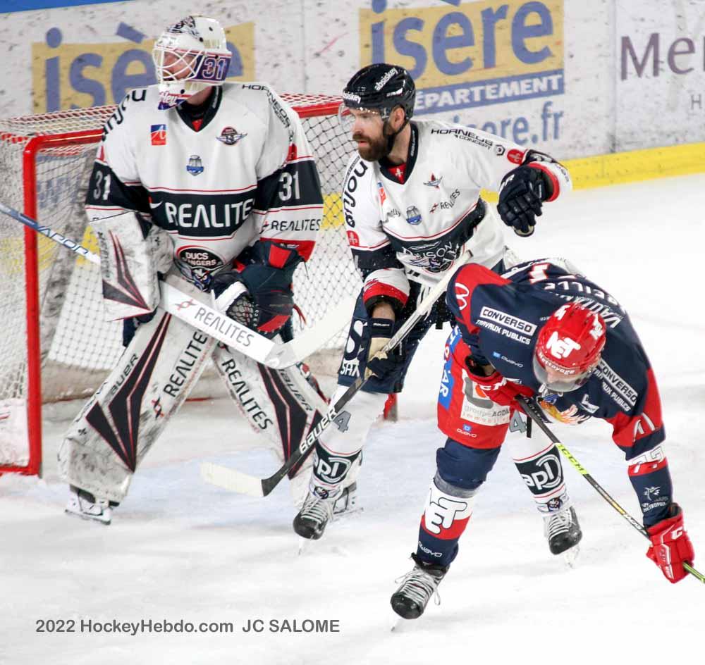 Grenoble  1 - 3 Angers 