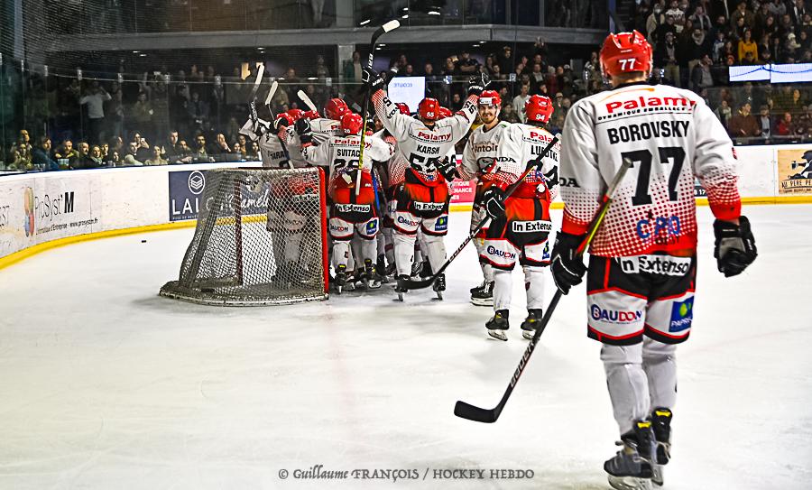 Nantes 2 - 3 Cholet 