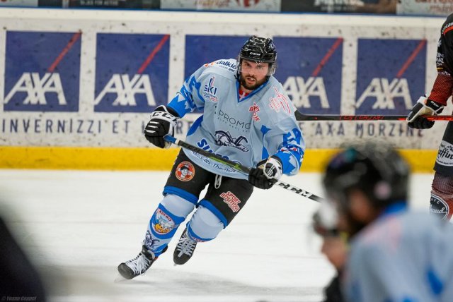 Photo hockey match Morzine-Avoriaz - Courchevel-Méribel-Pralognan le 09/04/2022