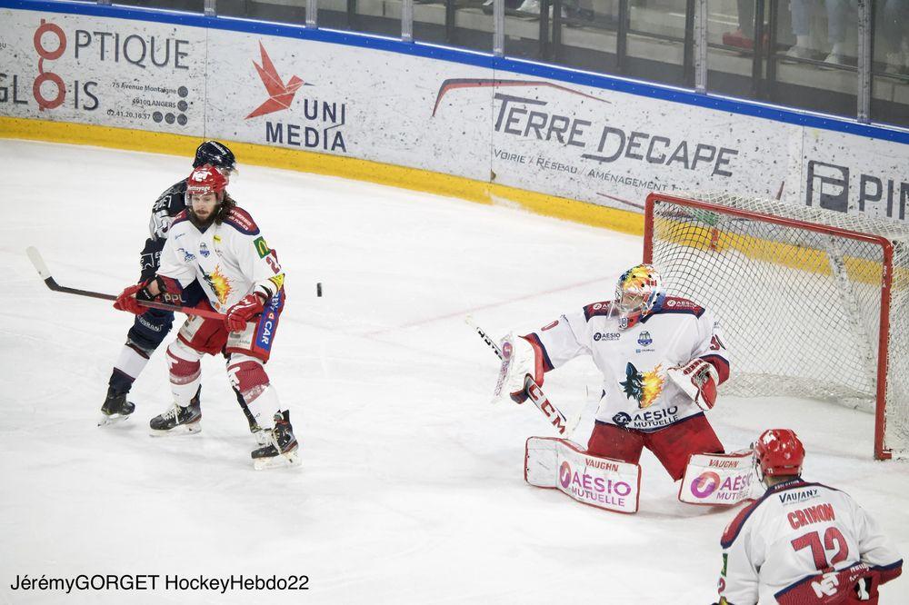 Angers  4 - 5 Grenoble 
