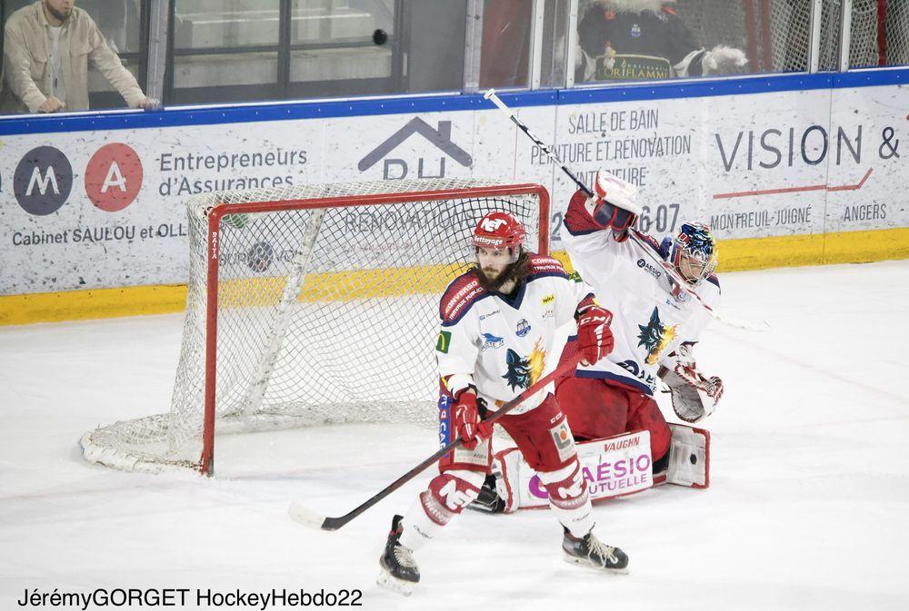 Angers  4 - 5 Grenoble 