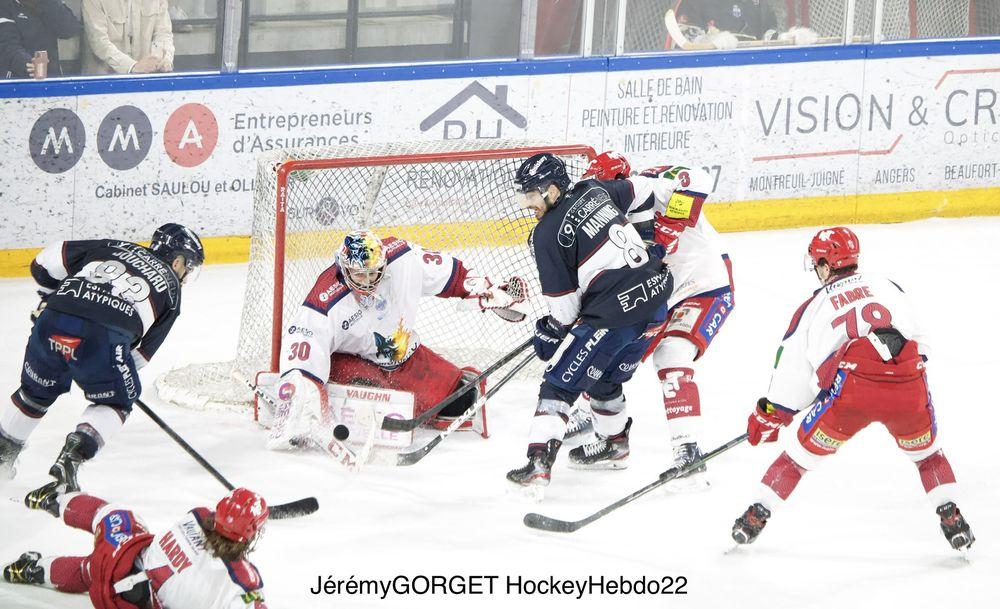 Angers  4 - 5 Grenoble 