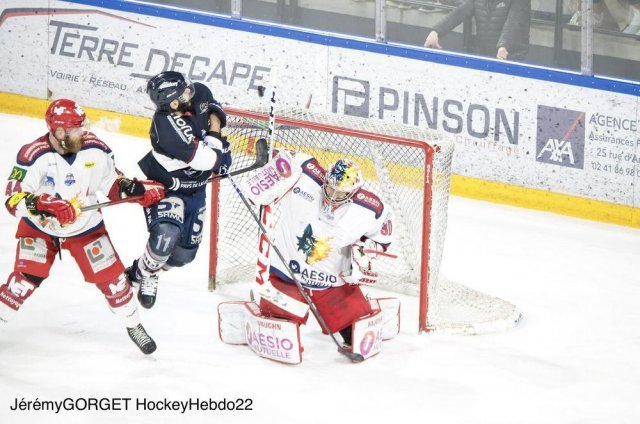 Photo hockey match Angers  - Grenoble  le 10/04/2022