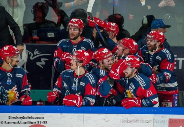 Photo hockey match Grenoble  - Angers  le 13/04/2022