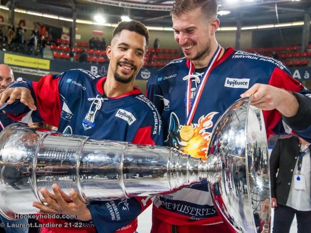 Photo hockey match Grenoble  - Angers  le 13/04/2022