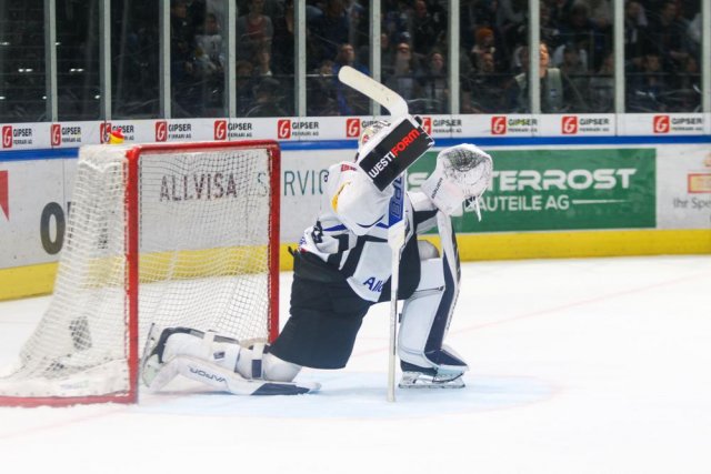 Photo hockey match Zürich - Fribourg le 14/04/2022