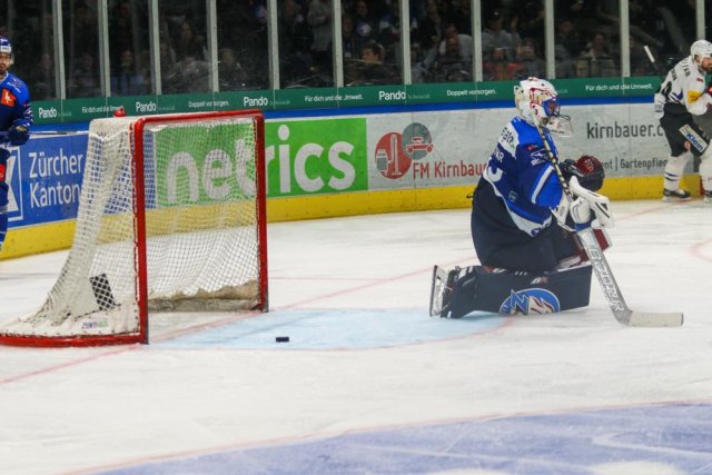 Photo hockey match Zürich - Fribourg le 14/04/2022