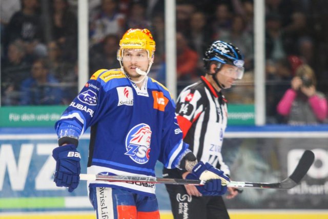 Photo hockey match Zürich - Fribourg le 14/04/2022