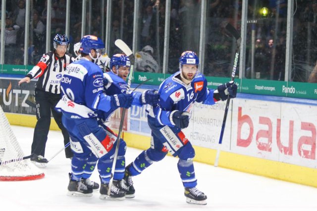 Photo hockey match Zürich - Fribourg le 14/04/2022
