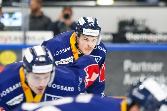 Photo hockey match Zug - Zürich le 23/04/2022