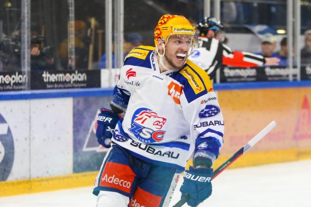 Photo hockey match Zug - Zürich le 23/04/2022