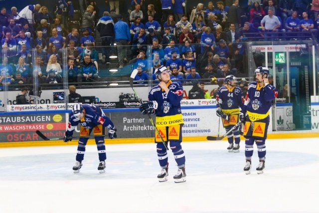 Photo hockey match Zug - Zürich le 23/04/2022