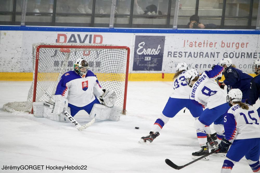 France 4 - 0 Slovakia
