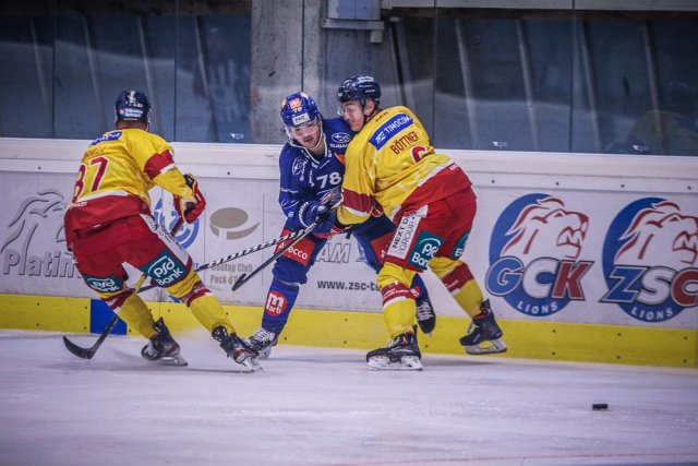 Photo hockey match Zürich - Düsseldorf le 19/08/2022