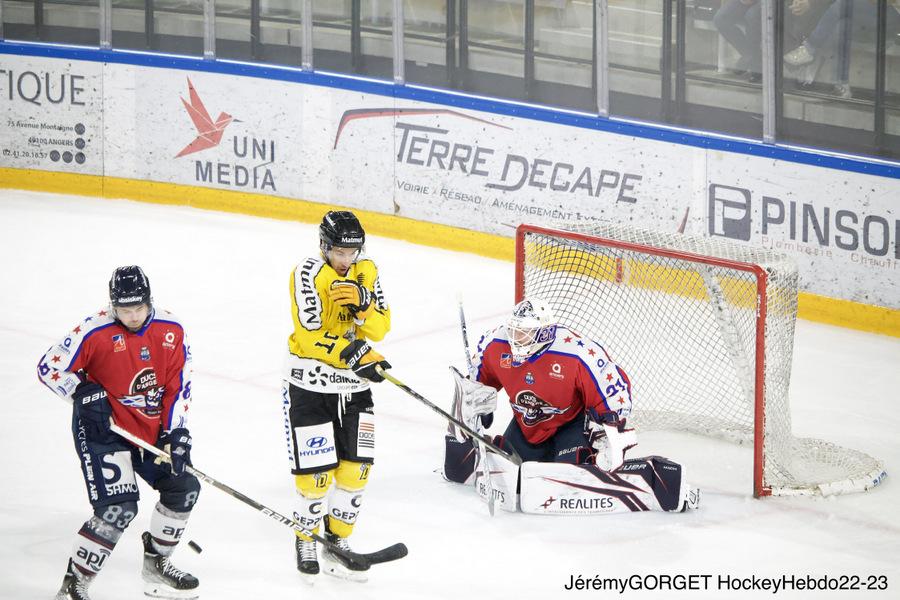 Angers  2 - 3 Rouen