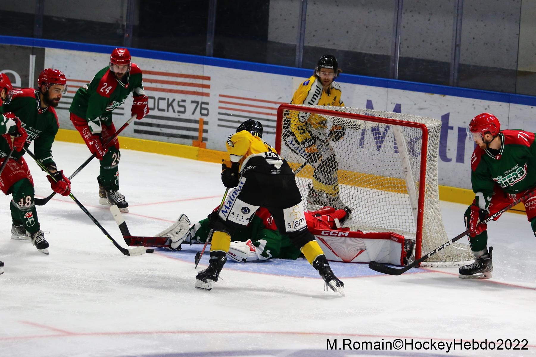 Rouen 3 - 4 Cergy-Pontoise