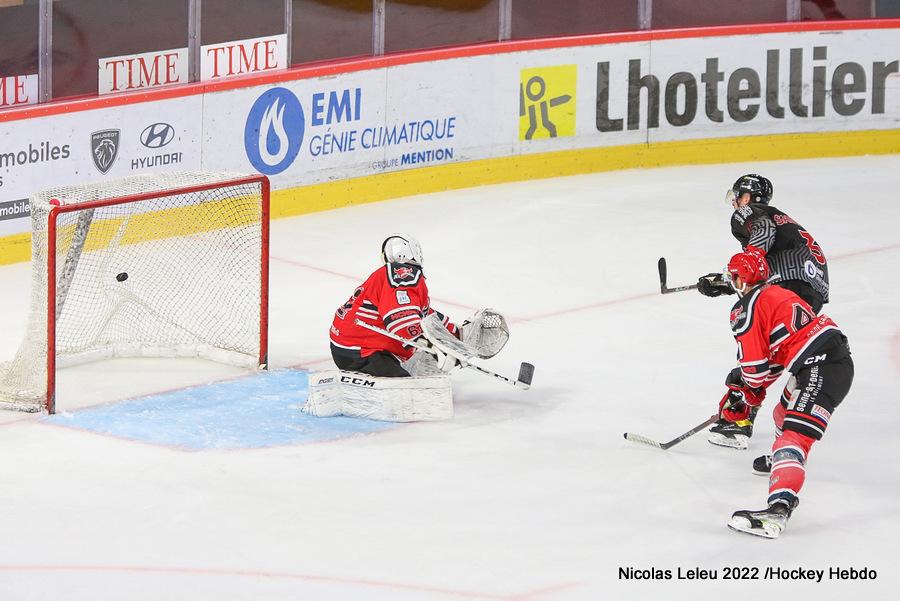 Amiens  8 - 2 Neuilly/Marne