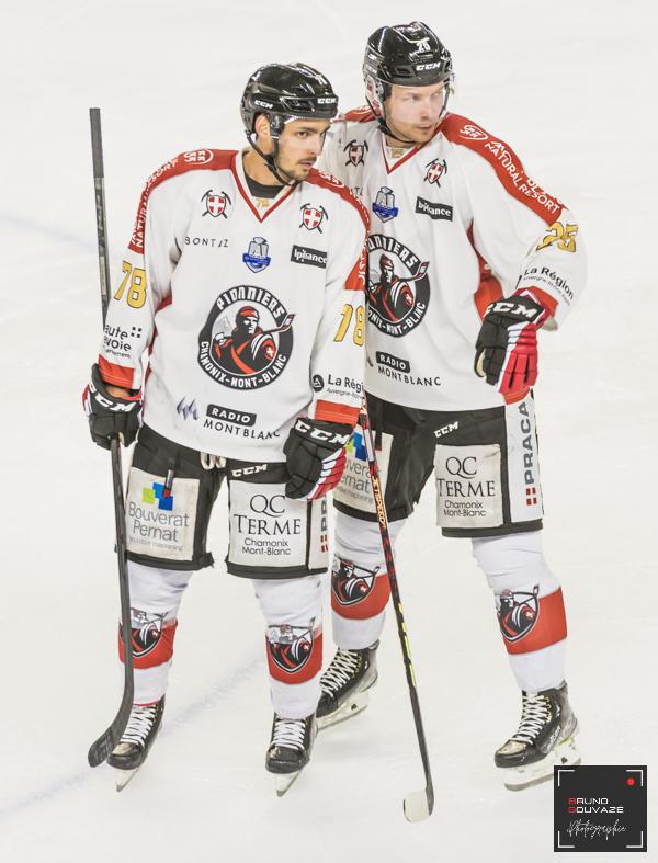 Cergy-Pontoise 4 - 2 Chamonix 