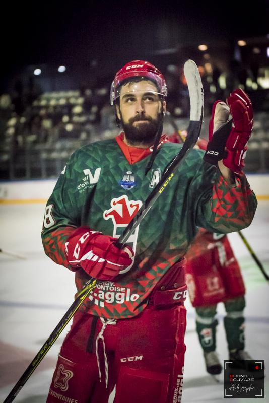 Cergy-Pontoise 4 - 2 Chamonix 