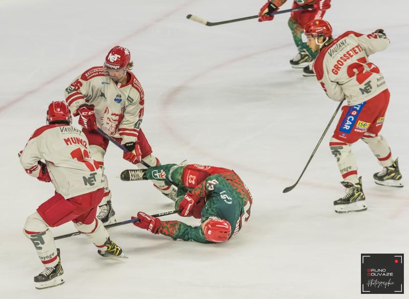 Cergy-Pontoise 4 - 5 Grenoble 