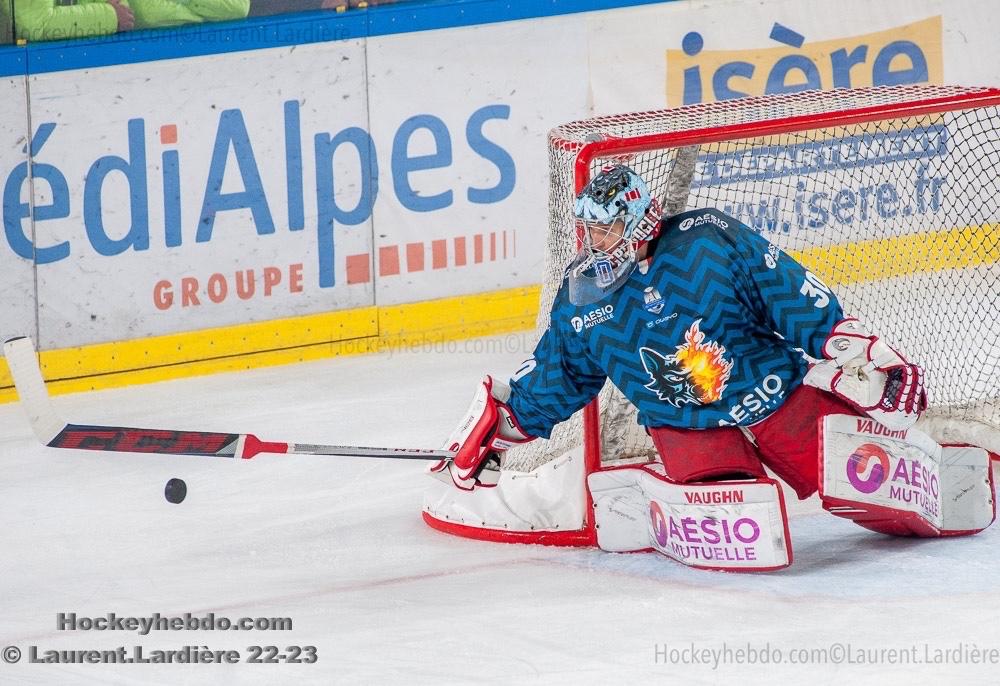 Grenoble  7 - 1 Anglet