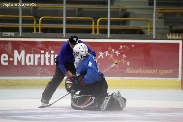Photo hockey reportage De jeunes gardiens en stage à Rouen