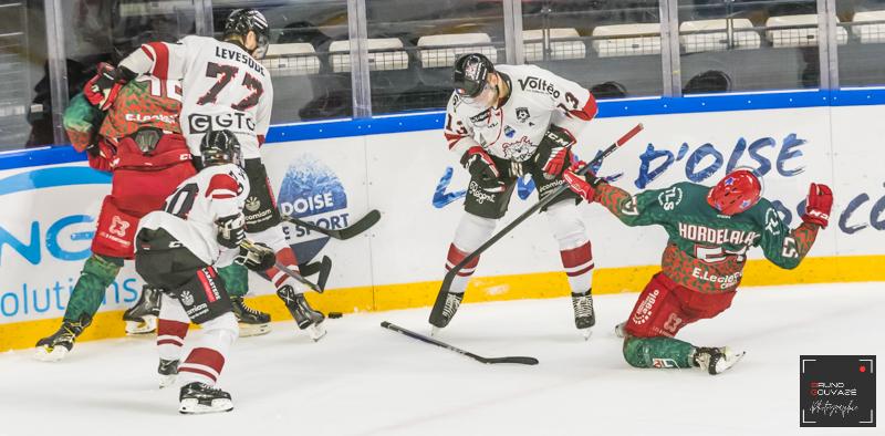 Cergy-Pontoise 7 - 5 Bordeaux