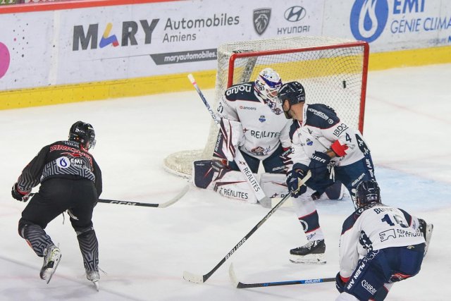 Photo hockey match Amiens  - Angers  le 04/10/2022
