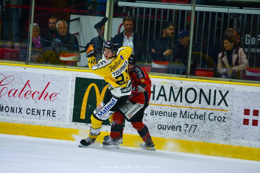 Chamonix  3 - 5 Rouen