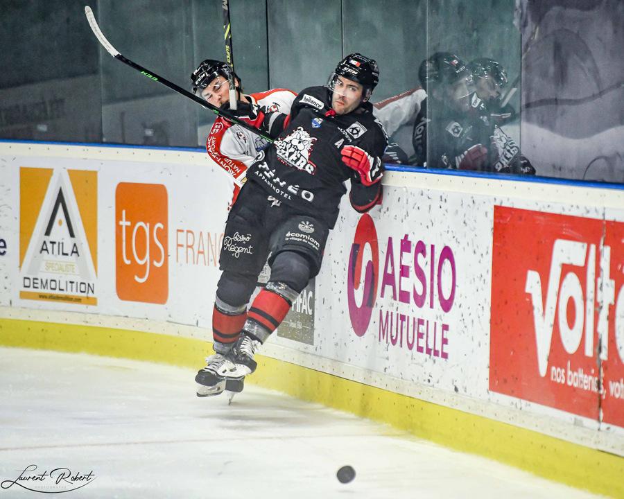 Bordeaux 4 - 1 Chamonix 