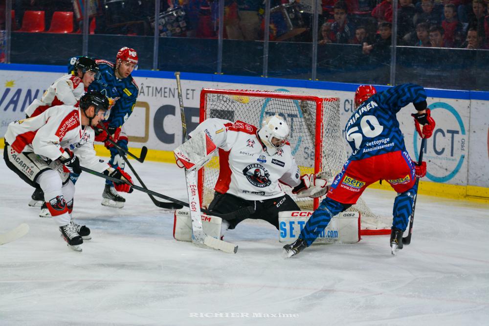 Grenoble  5 - 2 Chamonix 