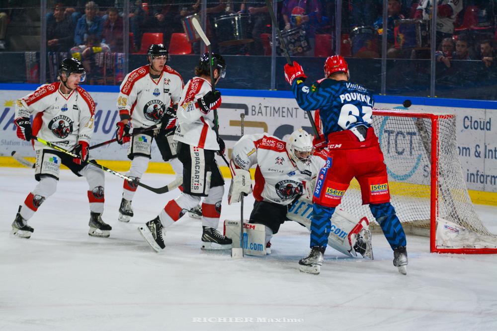 Grenoble  5 - 2 Chamonix 