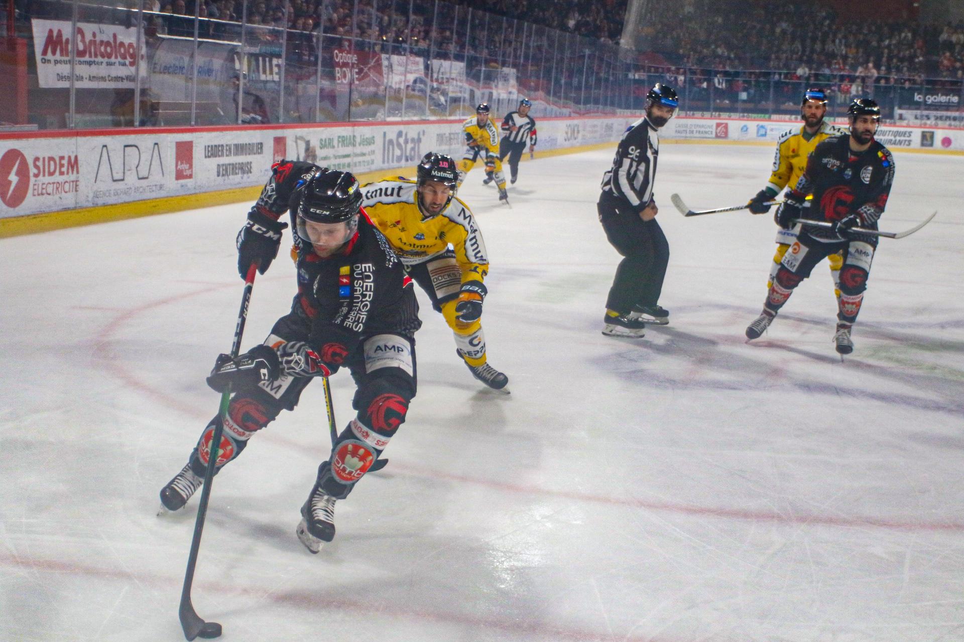 Amiens  5 - 6 Rouen