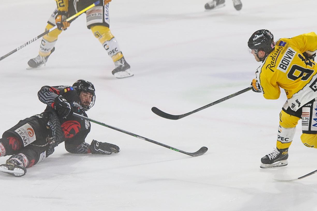Amiens  5 - 6 Rouen