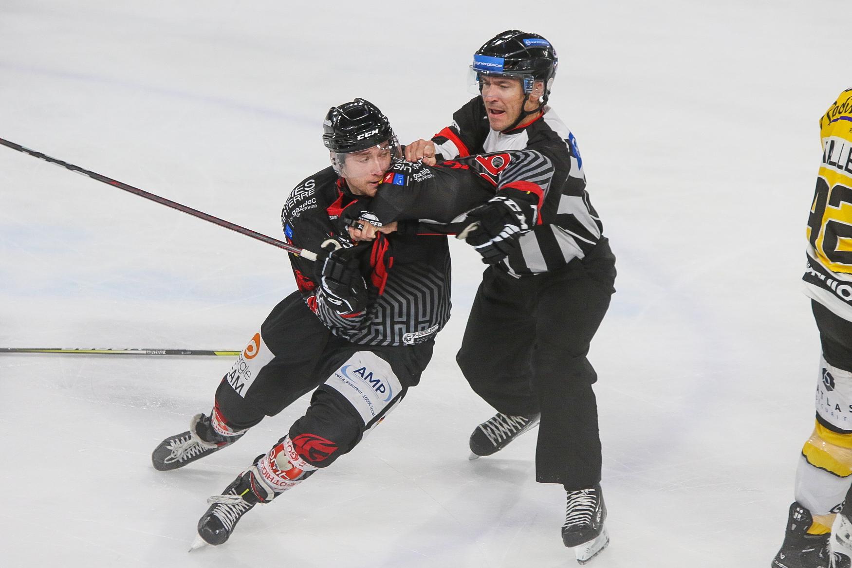 Amiens  5 - 6 Rouen