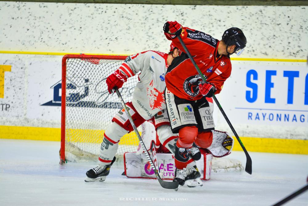 Chamonix  1 - 3 Grenoble 