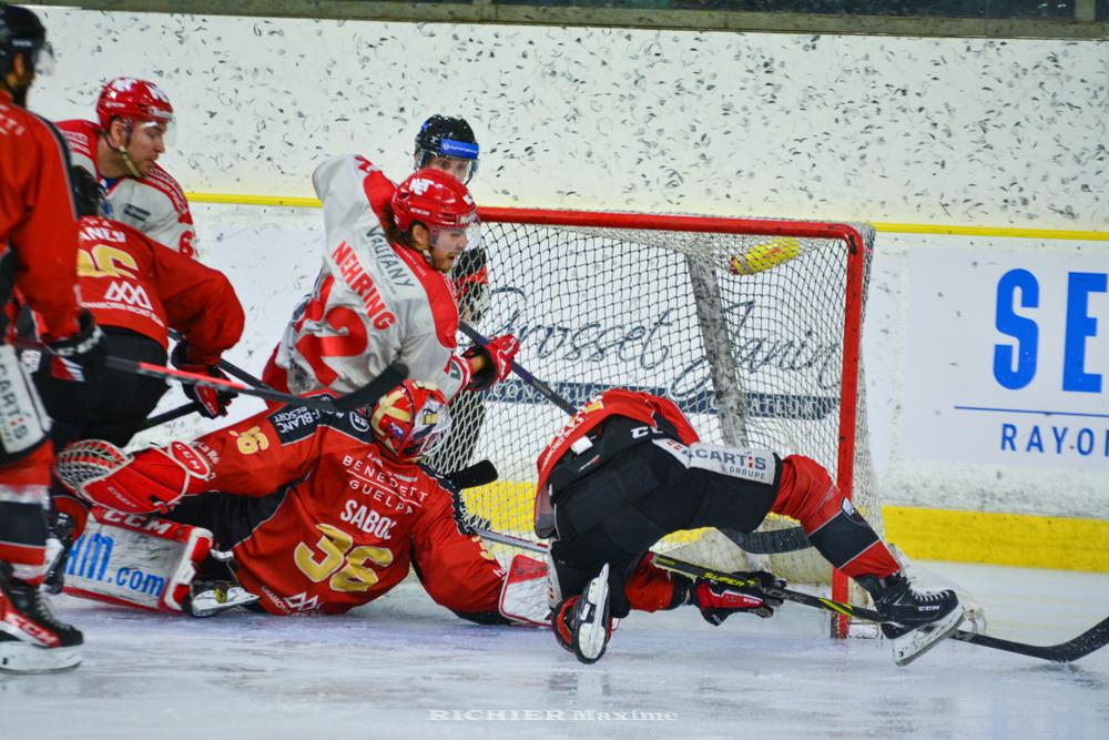 Chamonix  1 - 3 Grenoble 