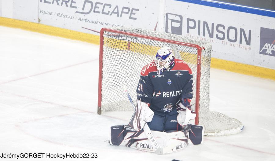 Angers  3 - 4 Grenoble 