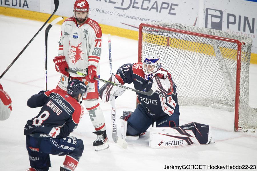 Angers  3 - 4 Grenoble 