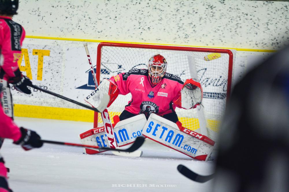 Chamonix  5 - 3 Gap 