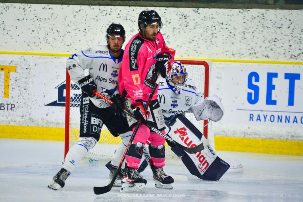 Chamonix  5 - 3 Gap 