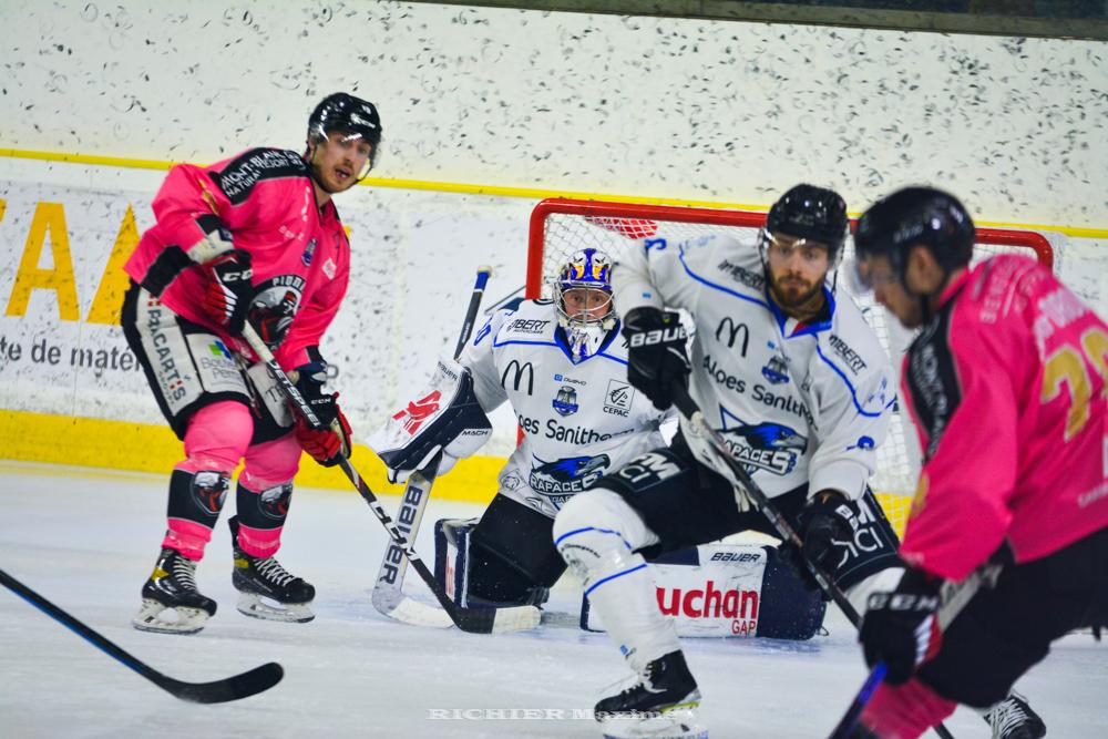 Chamonix  5 - 3 Gap 